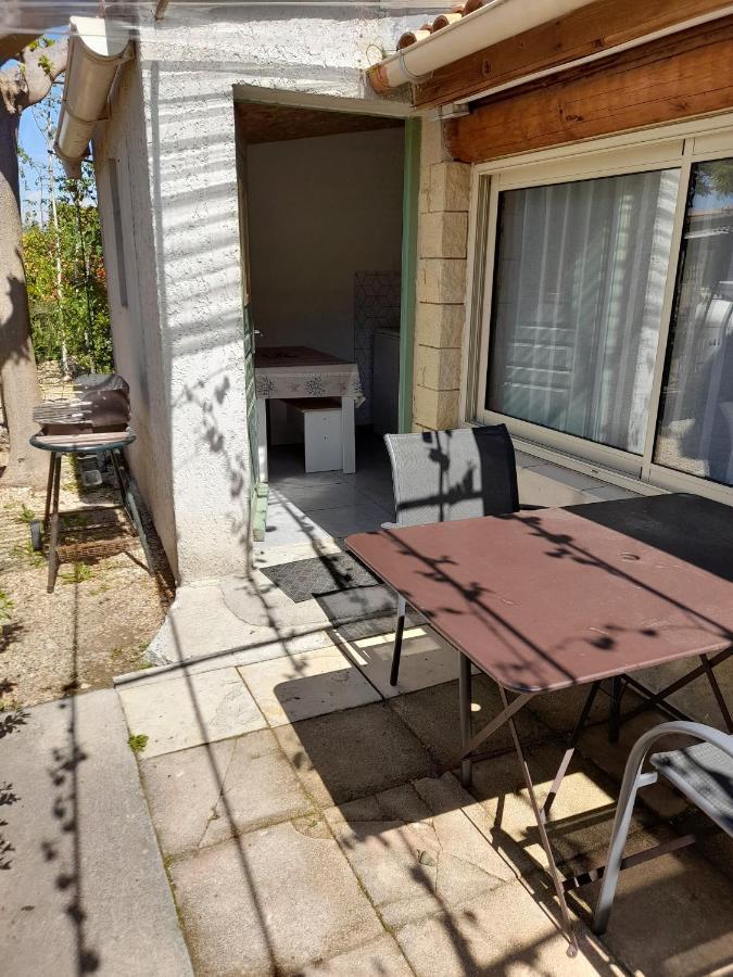 Chambres D'Hotes Chez Cecile A Lagnes Eksteriør billede